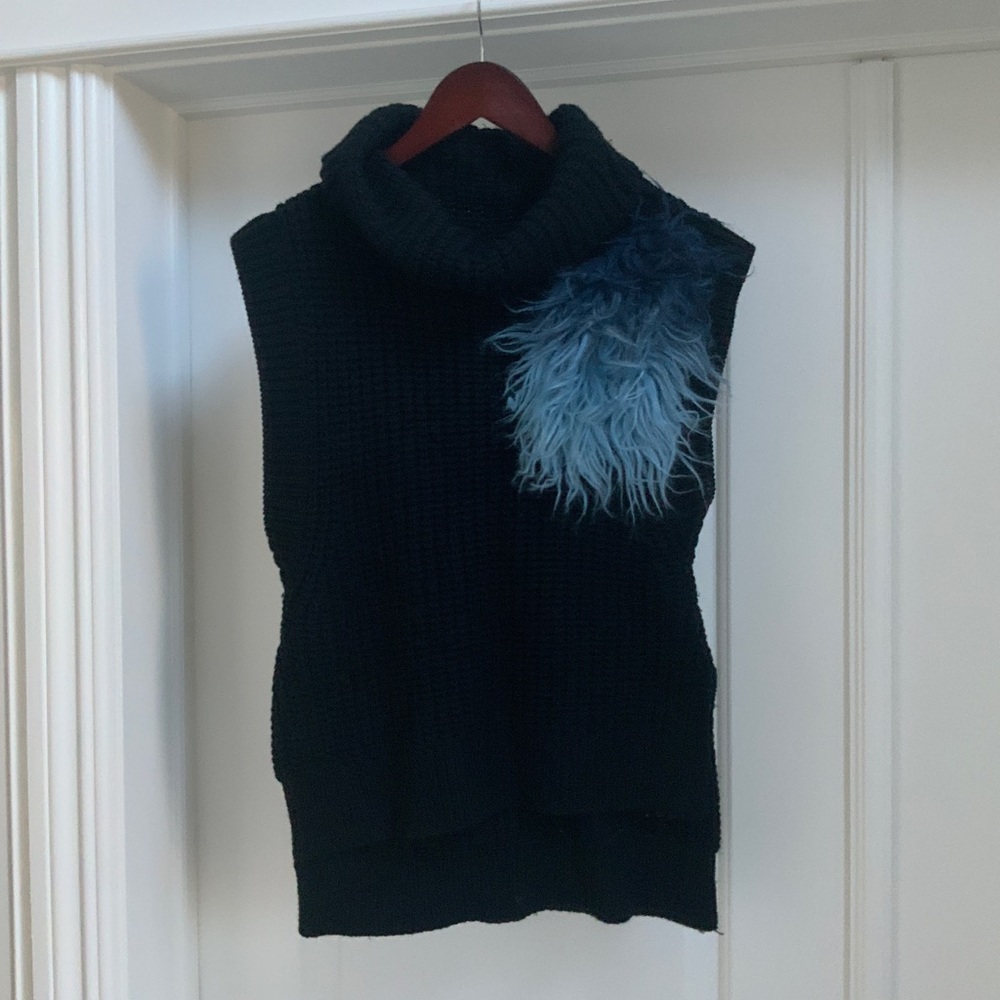 Sachin + Babi knit cow neck vest top